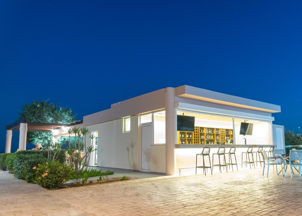 Amaryllis Front Beach Hotel Lardos Exterior photo