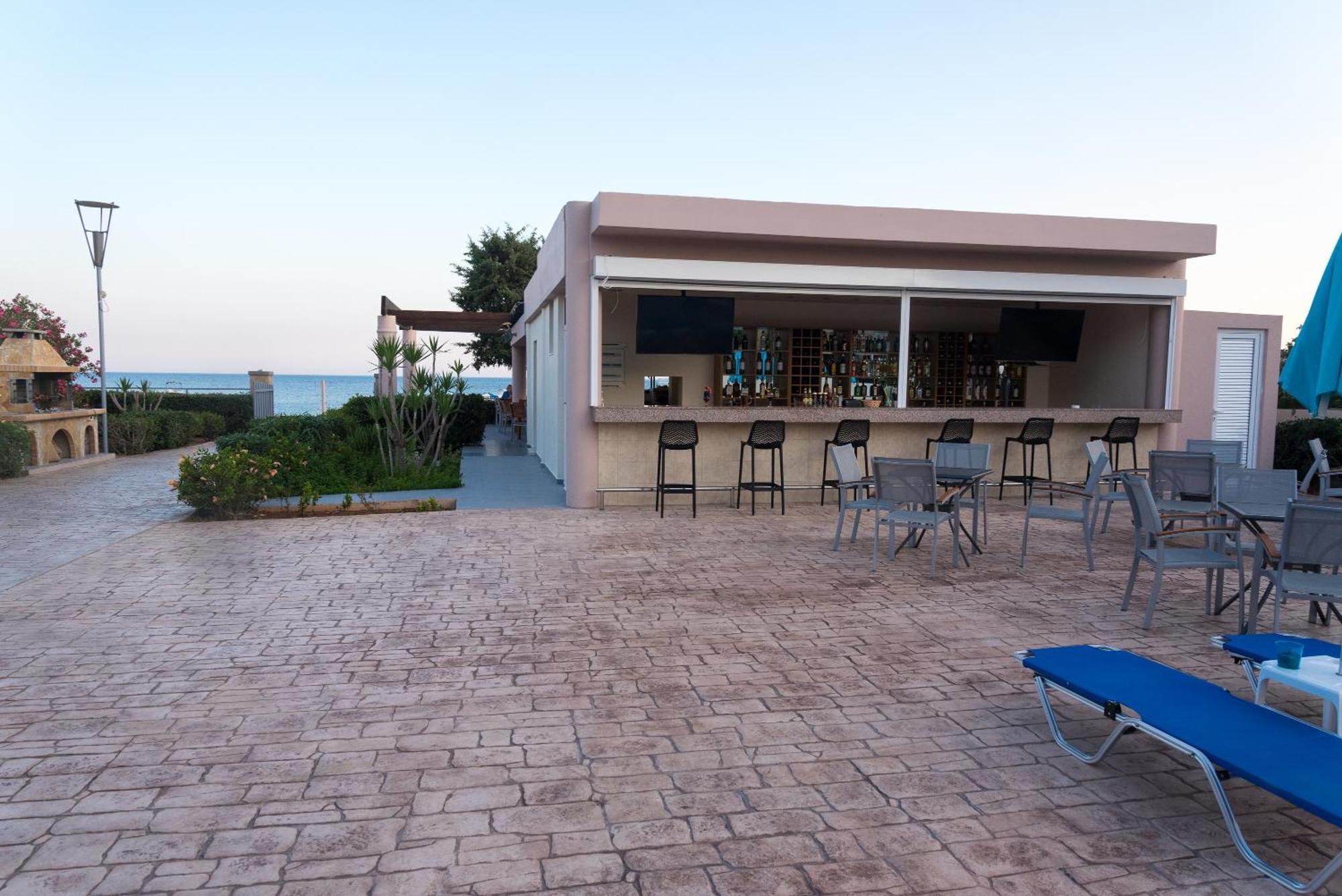 Amaryllis Front Beach Hotel Lardos Exterior photo