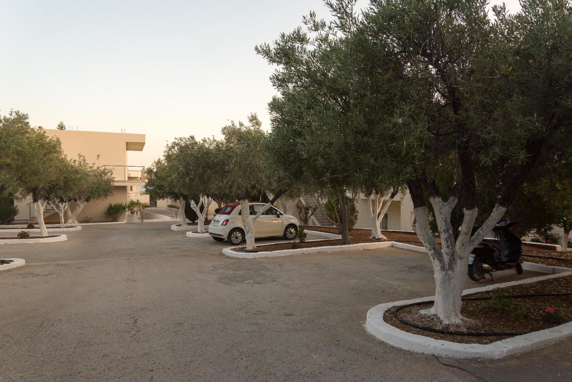 Amaryllis Front Beach Hotel Lardos Exterior photo