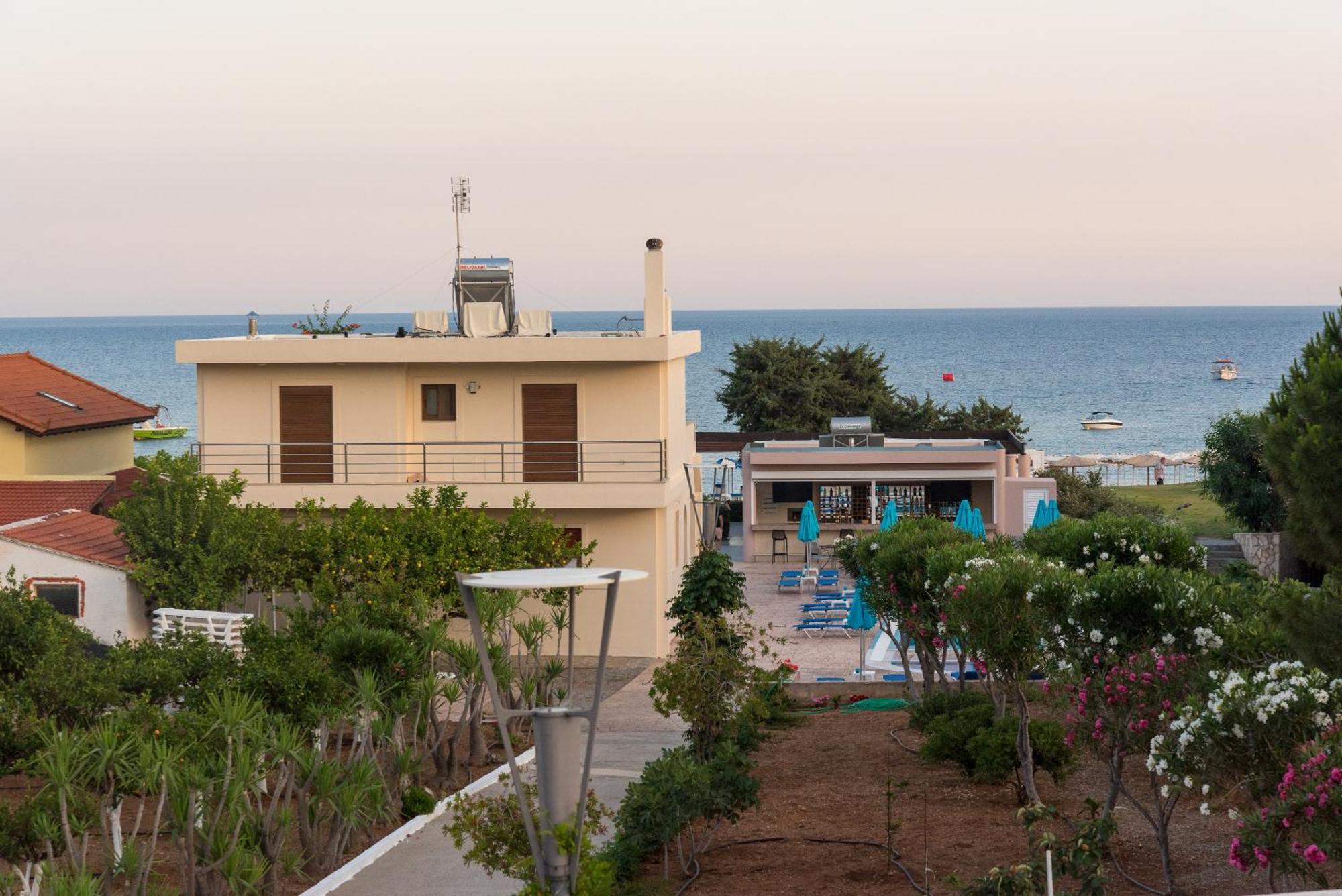Amaryllis Front Beach Hotel Lardos Exterior photo