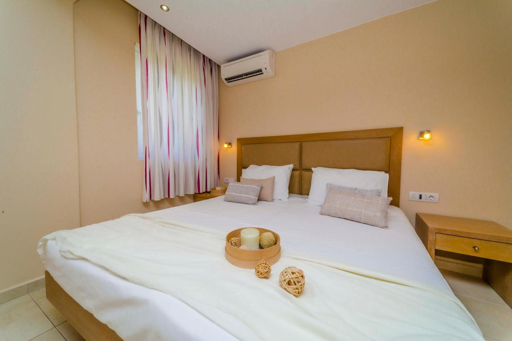Amaryllis Front Beach Hotel Lardos Exterior photo