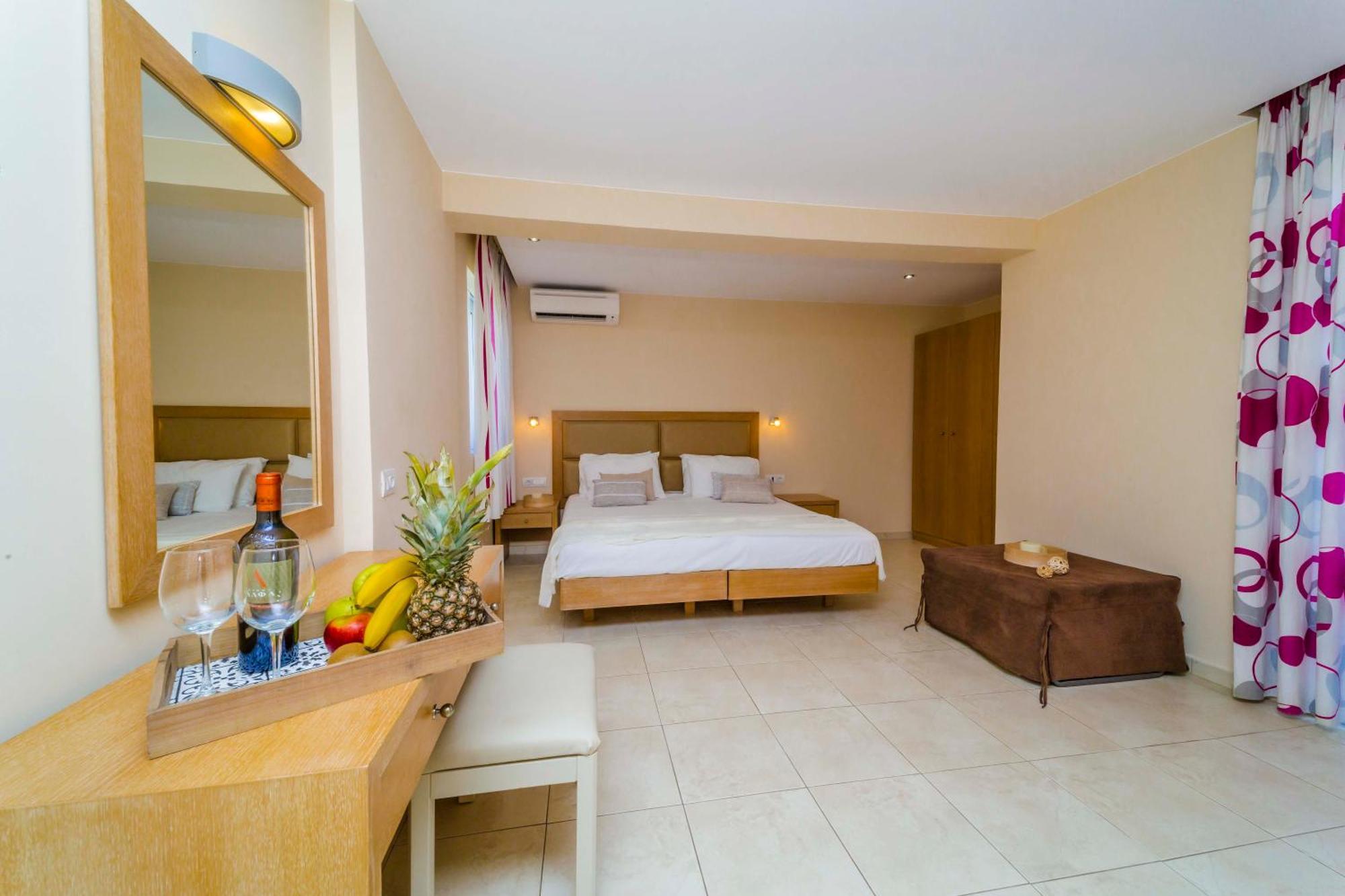Amaryllis Front Beach Hotel Lardos Exterior photo