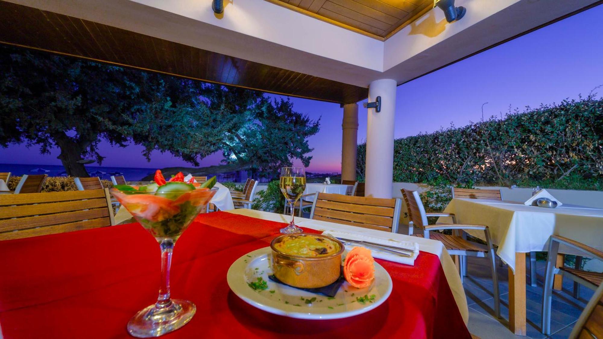 Amaryllis Front Beach Hotel Lardos Exterior photo