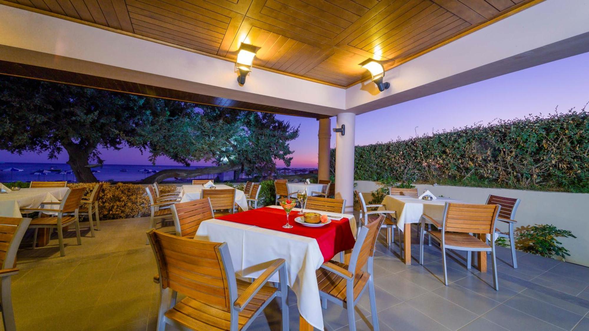 Amaryllis Front Beach Hotel Lardos Exterior photo